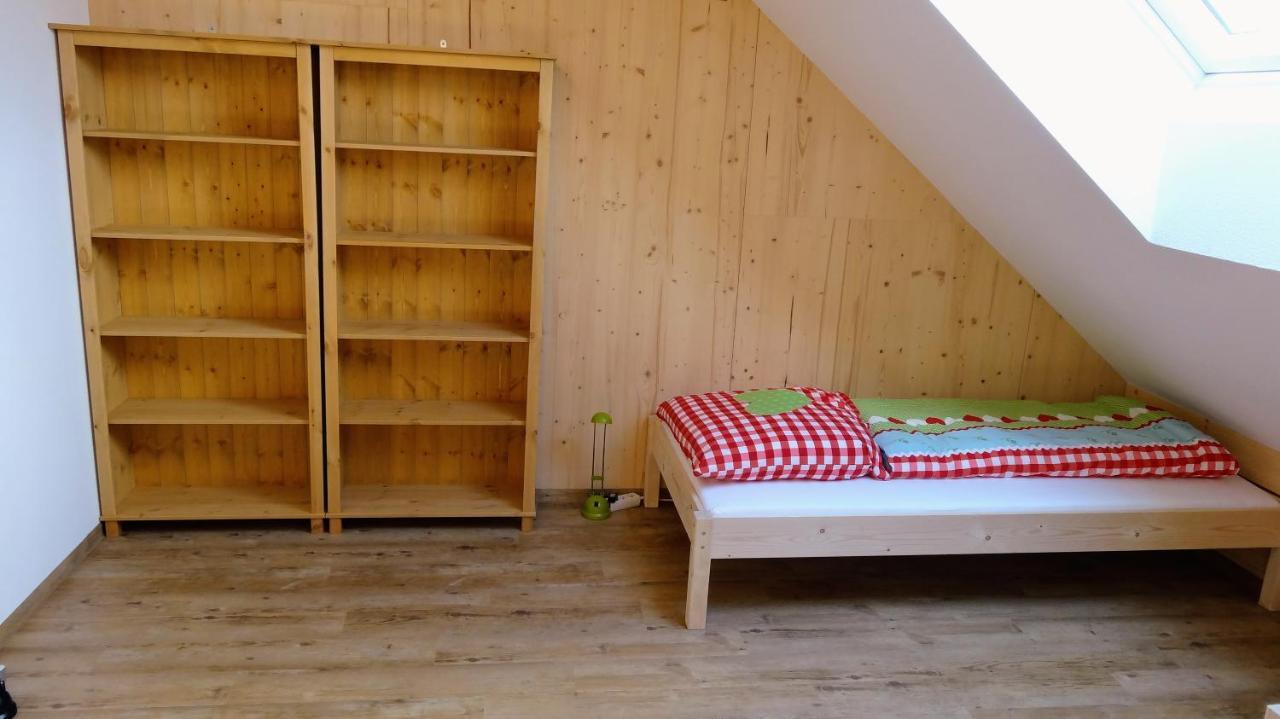 Baumkrone Im Happy Allgaeu - 2-Stoeckige Wohnung Mit Wohnnetz Leutkirch im Allgäu Eksteriør billede